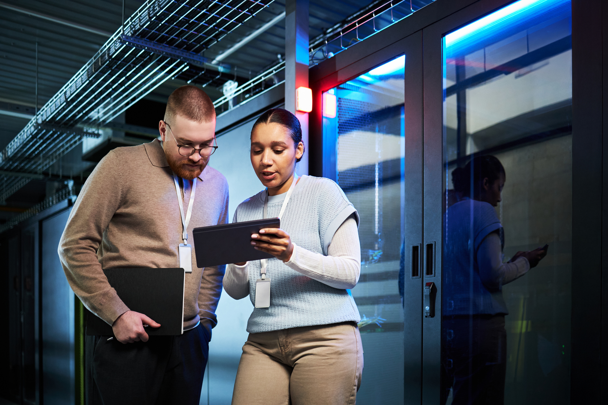 Discussing cyber risk Strategies In Server Room