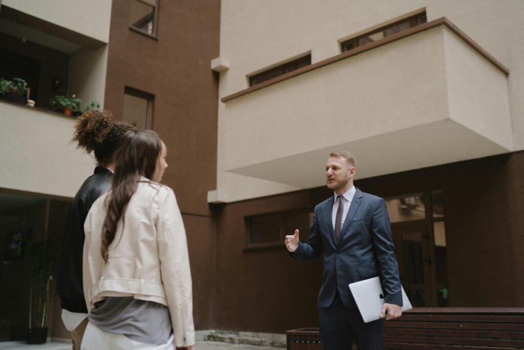 Pexels Anastasia Shuraeva 7647398 - Professional Indemnity Insurance for Real Estate Agents
